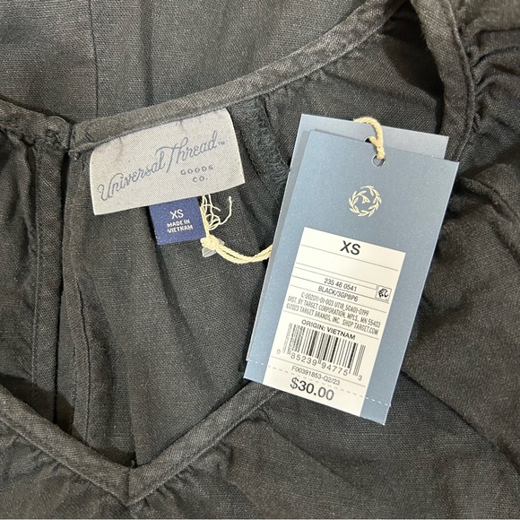 Universal Thread Black Linen Blend Romper Size XS Pockets V Neck Tie Waist - Picture 12 of 13